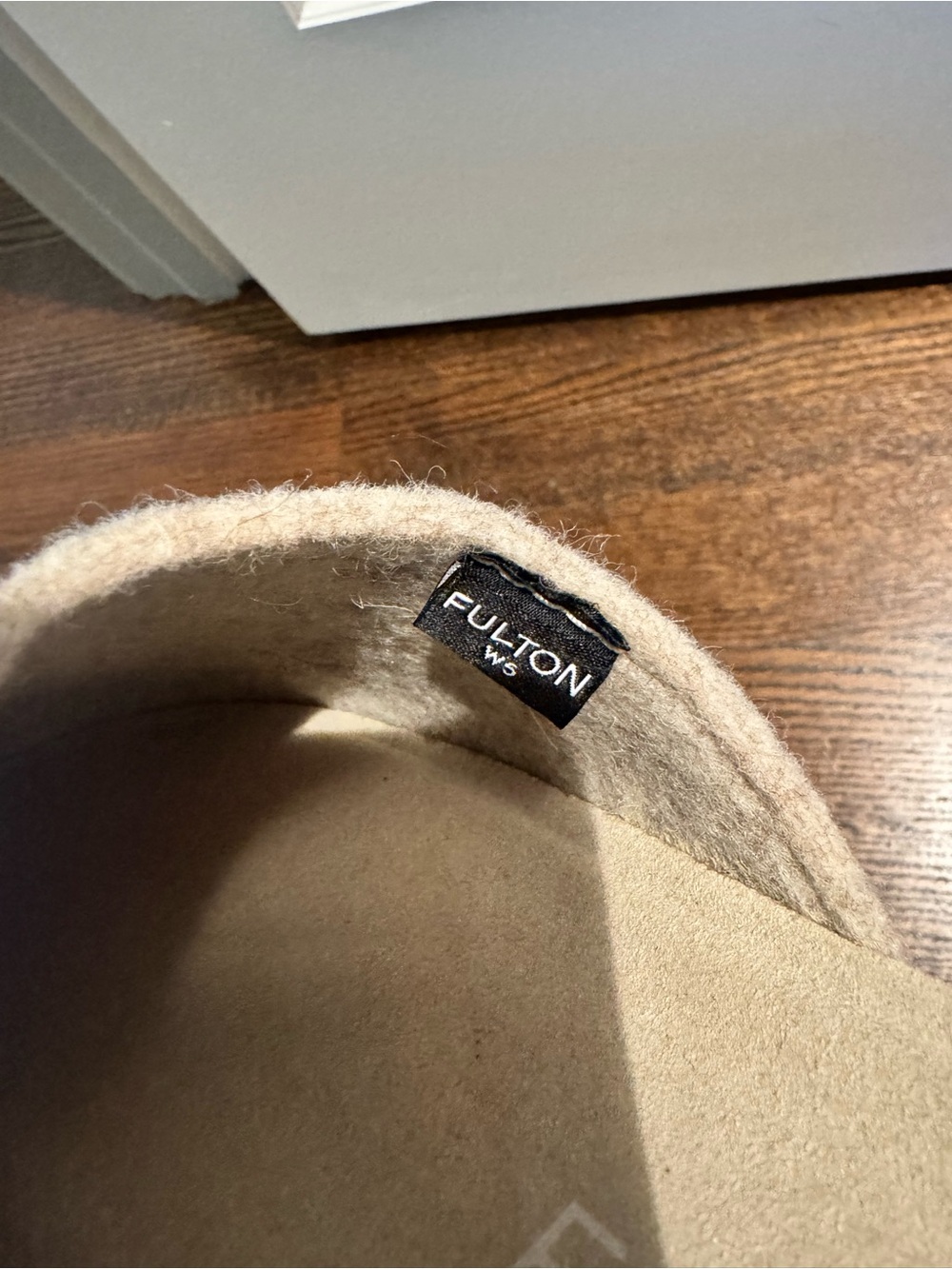 Fulton “The House Shoe” Wool Felt Slip-On Slippers in Beige – Women’s Size 5 - Picture 4 of 5
